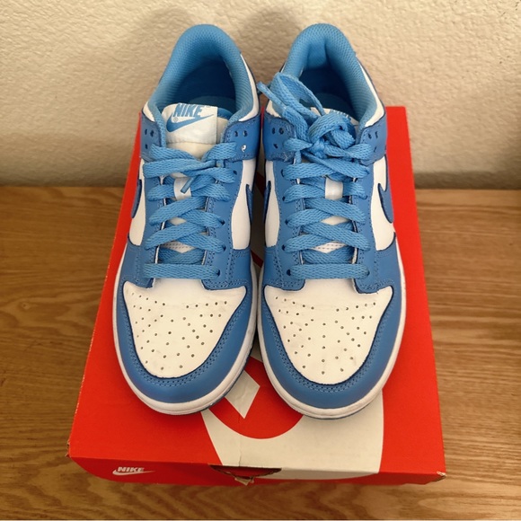 Nike UNC Carolina Blue Dunk Low Size 4 - Picture 6 of 8